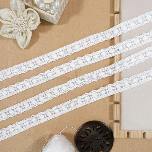 [AF996628 WHITE] One Side Border Net Lace