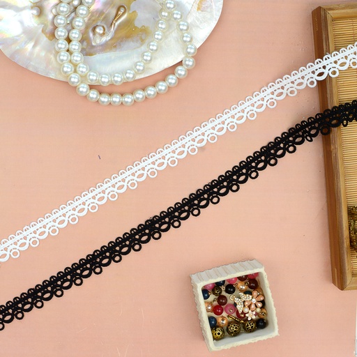 One Side Border Shuttle Lace