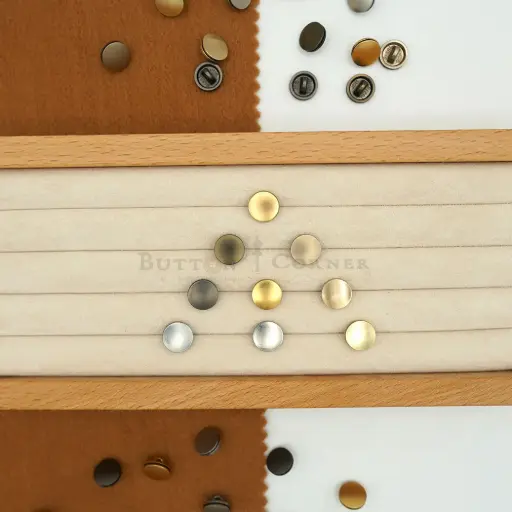 Smooth Surface Side Line Shirt Button