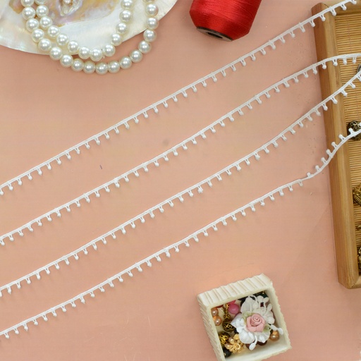 [D15326 WHITE] One Side Border Shuttle Lace