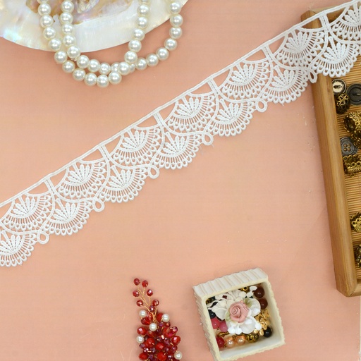 [D15323 WHITE] One Side Border Shuttle Lace