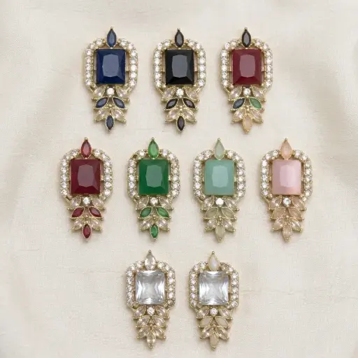 Gold Base Fancy Kundan Button