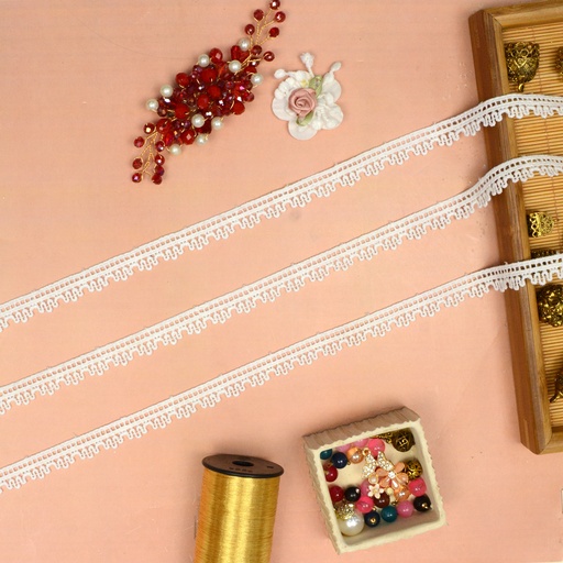 [83815-1 WHITE] One Side Border Shuttle Lace