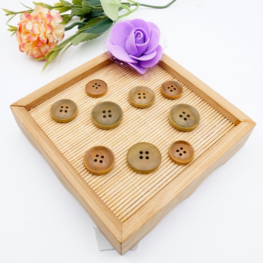 Wooden Suiting Button Curve Border