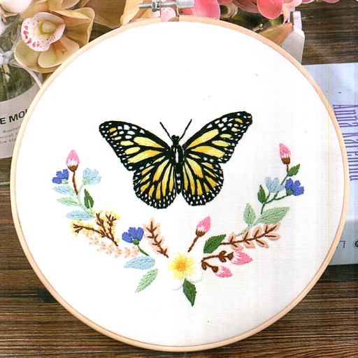 [N1127 MULTI] Flowers With Butterfly Embroidery Kit