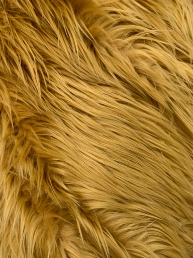 Long Pile Faux Fur Fabric (2500grm)