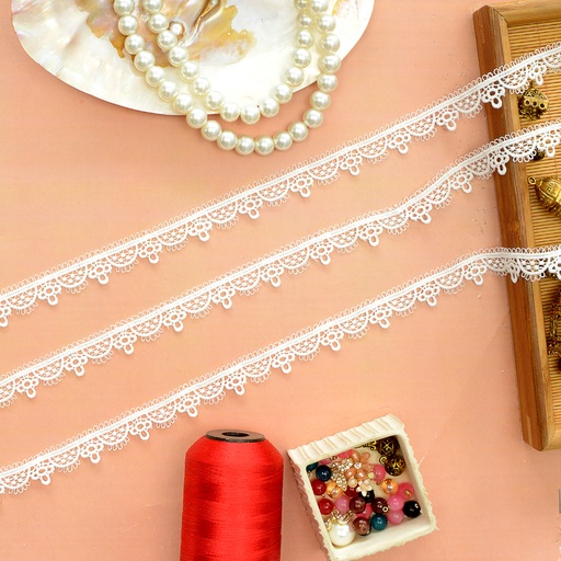 [83937-1 WHITE] One Side Border Shuttle Lace