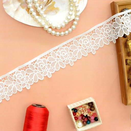 [30969-5 WHITE] One Side Border Shuttle Lace