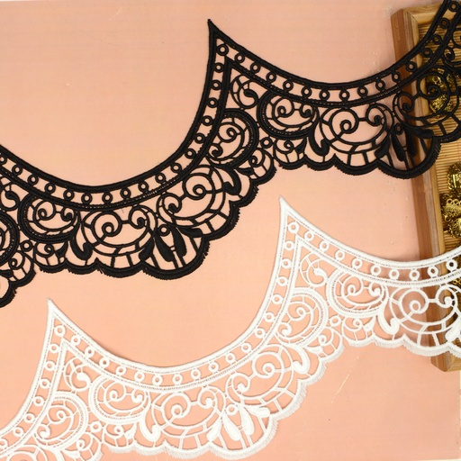 Scallop Shuttle Lace
