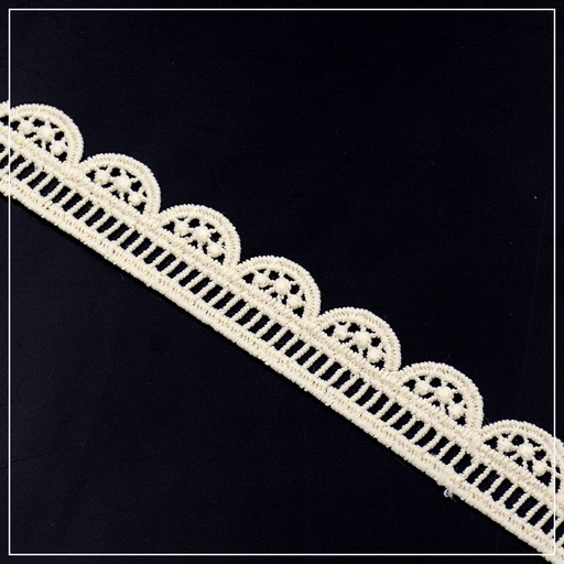 One Side Border Shuttle Lace