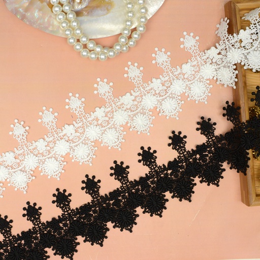 Applique Shuttle Lace