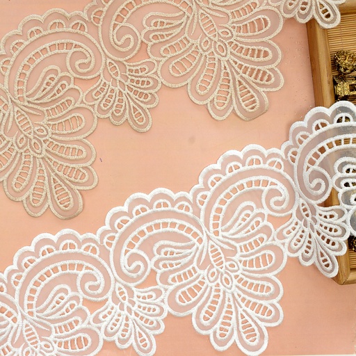 Floral Design Side Border Organza Lace
