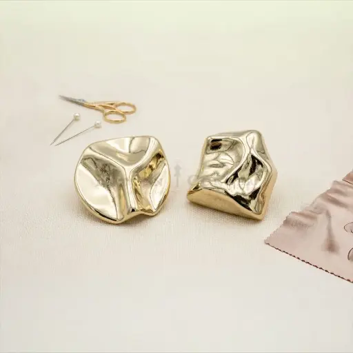 Irregular Hexagon Shape Shank Button