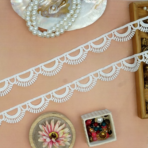 [D15964 WHITE] One Side Border Suttle Lace