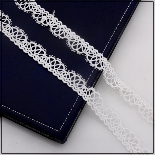 One Side Border Shuttle Lace