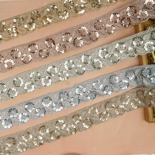 Fancy Metallic Yarn sequence Lace