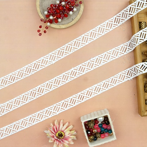 [A6244 WHITE] Double Side Border Shuttle Lace