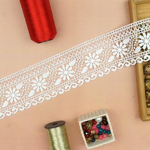 [17909-7 WHITE] One Side Border Shuttle Lace