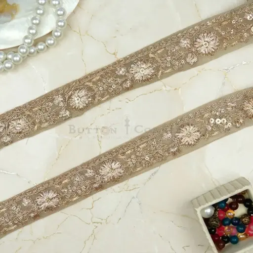 [JA12315 GOLD] Fancy Metallic Yarn Sequence Lace