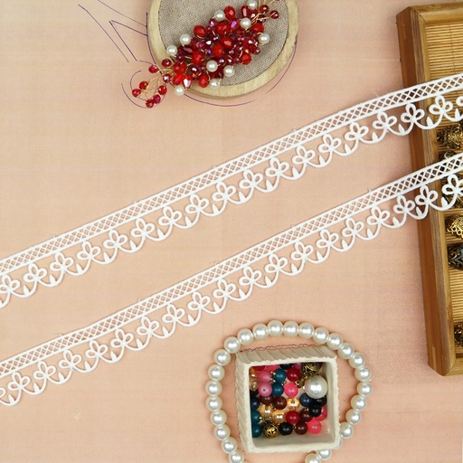 [19611-2 WHITE] One Side Border Shuttle Lace