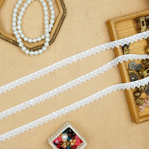 [A6228 WHITE] One Side Border Shuttle Lace