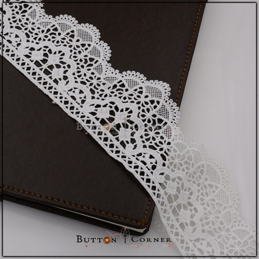 One Side Border Shuttle Lace