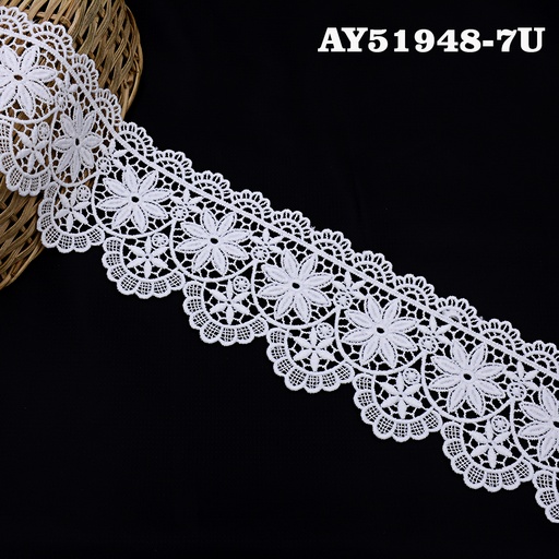 [AY51948-7U WHITE] One Side Border Shuttle Lace