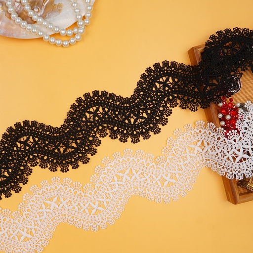 Applique Shuttle Lace