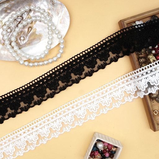 One Side Border Shuttle Net Lace