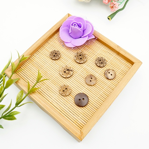 Star Design 2 Hole Coconut Button