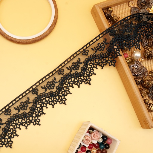 Shuttle Net Lace In Color