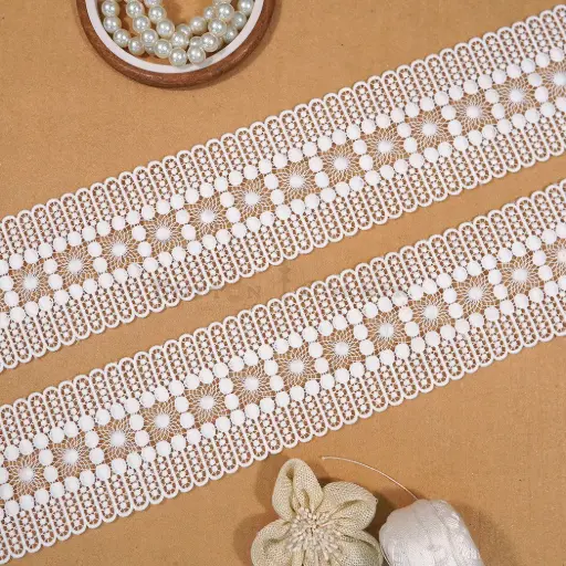 [AL574 WHITE] Double Side Border Shuttle Lace