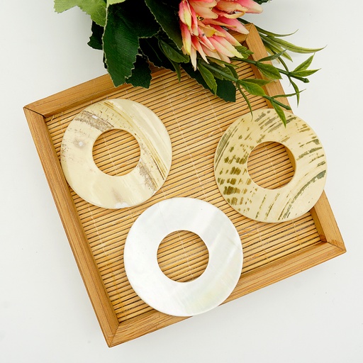 [RSRCH-80L] Natural River Sequence Shell Button