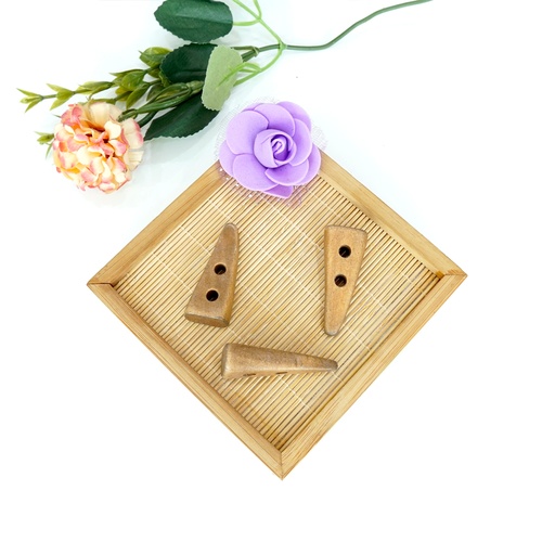 [WTB11 44mm Natural Brown] Right Triangle Wooden Toggle Button