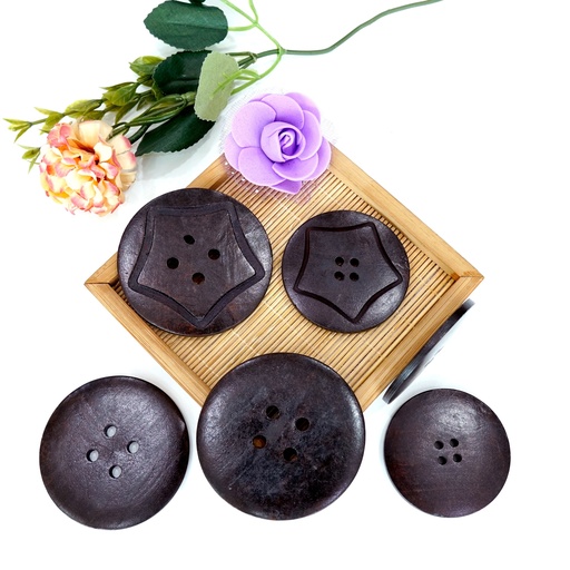 Star Engrave 4 Hole Wooden Button