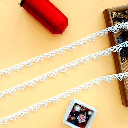 [ALN440 WHITE] One Side Border Shuttle Lace