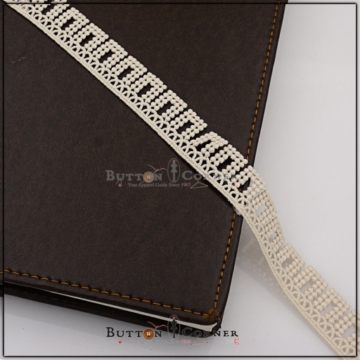 One Side Border Shuttle Lace