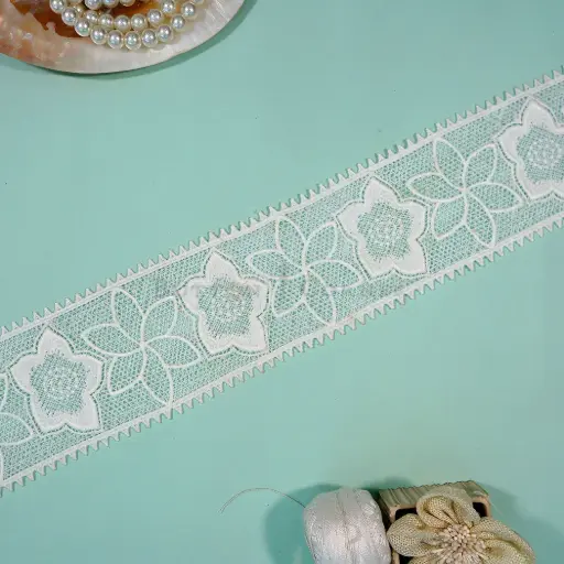 [AL503 WHITE] Double Side Border Shuttle Lace