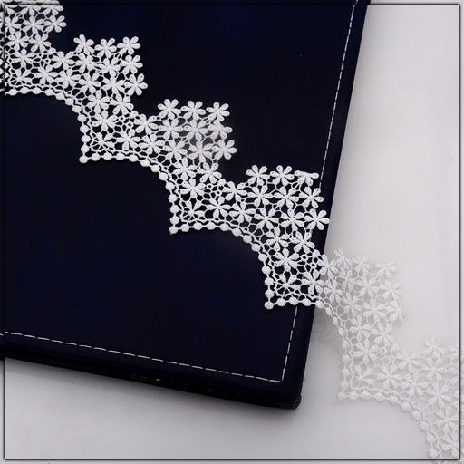 Applique Shuttle Lace