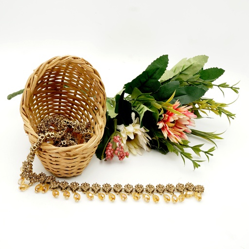 Fancy Kundan Hanging Lace