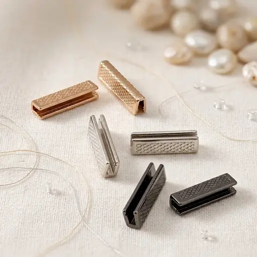 Rectangular-Shaped Metal Strap Connector Tail Clip