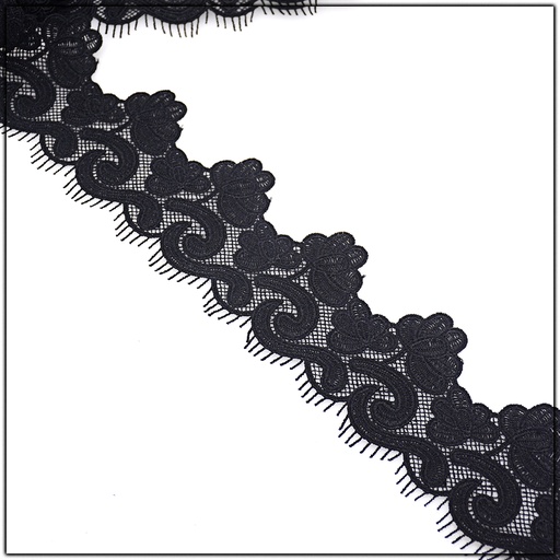 One Side Border Shuttle Lace
