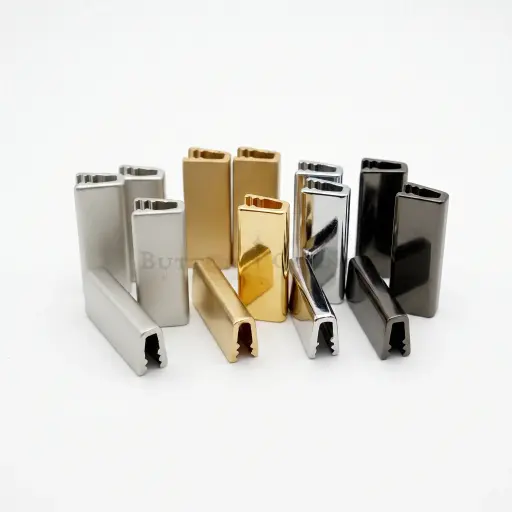 Rectangular-Shaped Flat Metal Strap Connector Tail Clip