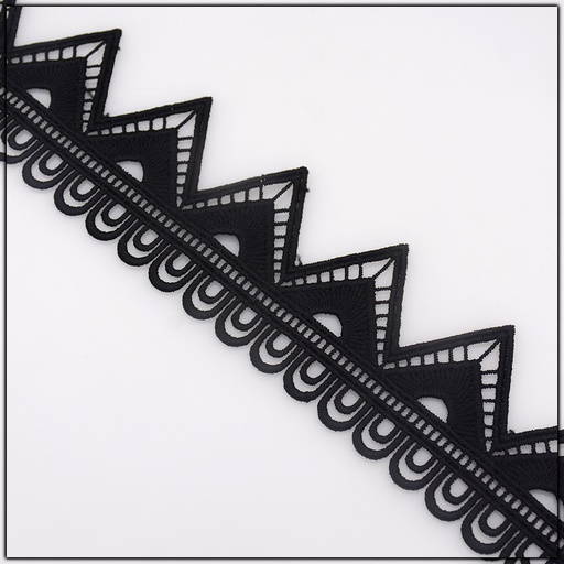 One Side Border Shuttle Lace