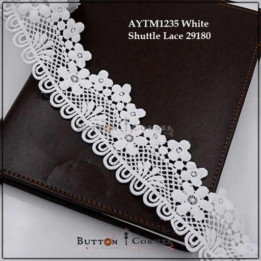[AYTM1235-WHITE] One Side Border Shuttle Lace
