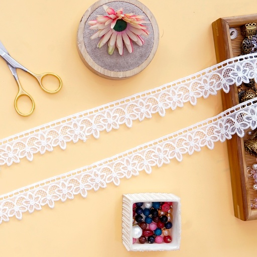[D7009A WHITE] One Side Border Organza Lace