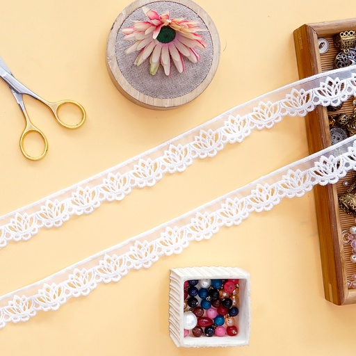 [OL143 WHITE] One Side Border Organza Lace
