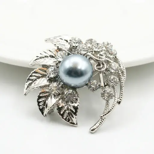[7400 SILVER GREY] Bouquet Crystal Rhinestone Brooch
