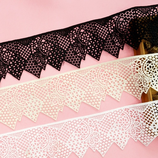 One Side Border Shuttle Lace