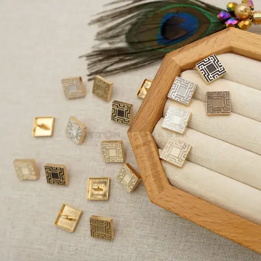 Gold Plated Labyrinth Square Shirt Button